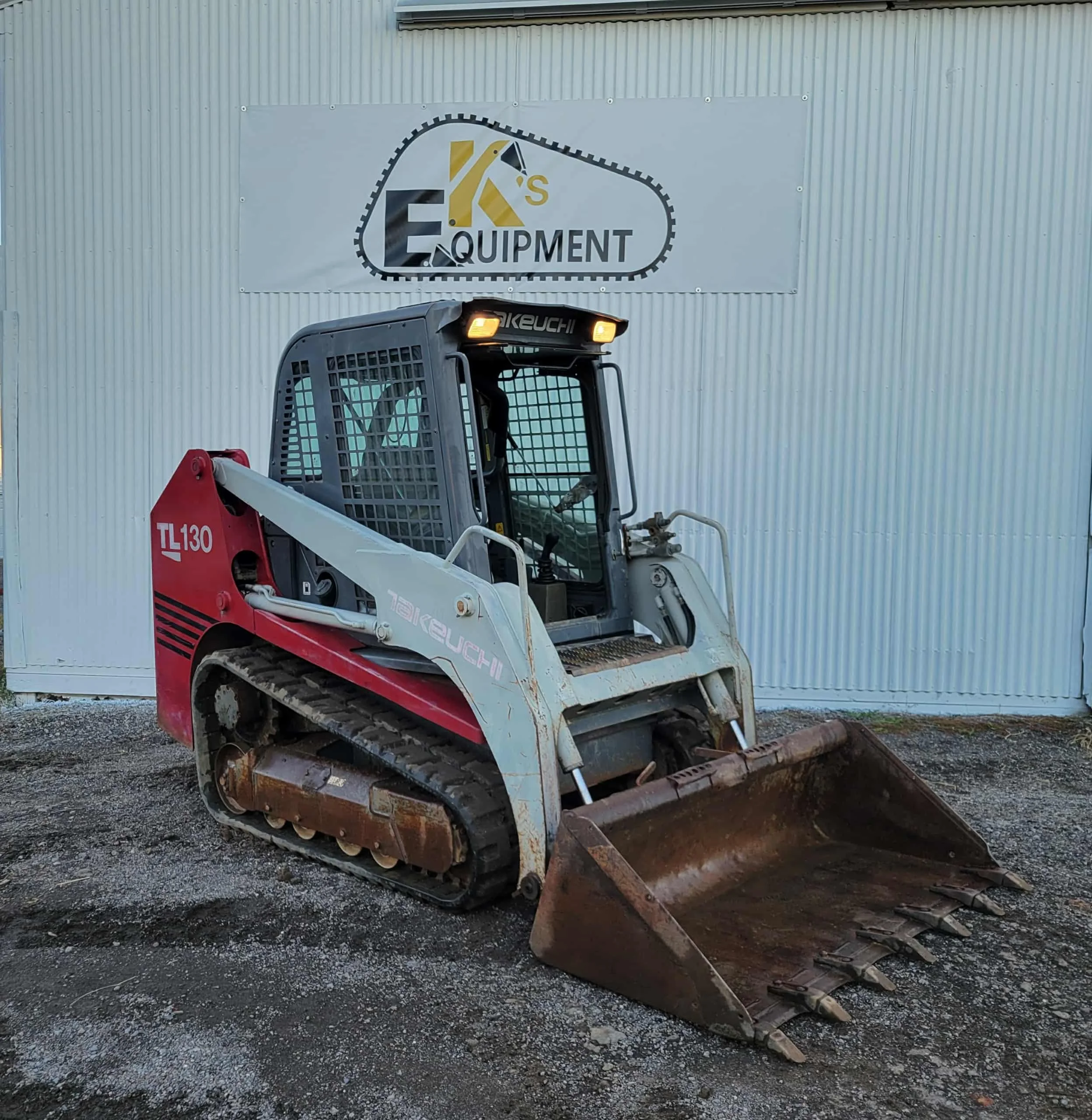2010 Takeuchi TL130 Skidsteer Package Deal 2 2010 Takeuchi TL130 Skidsteer Package Deal - view 2