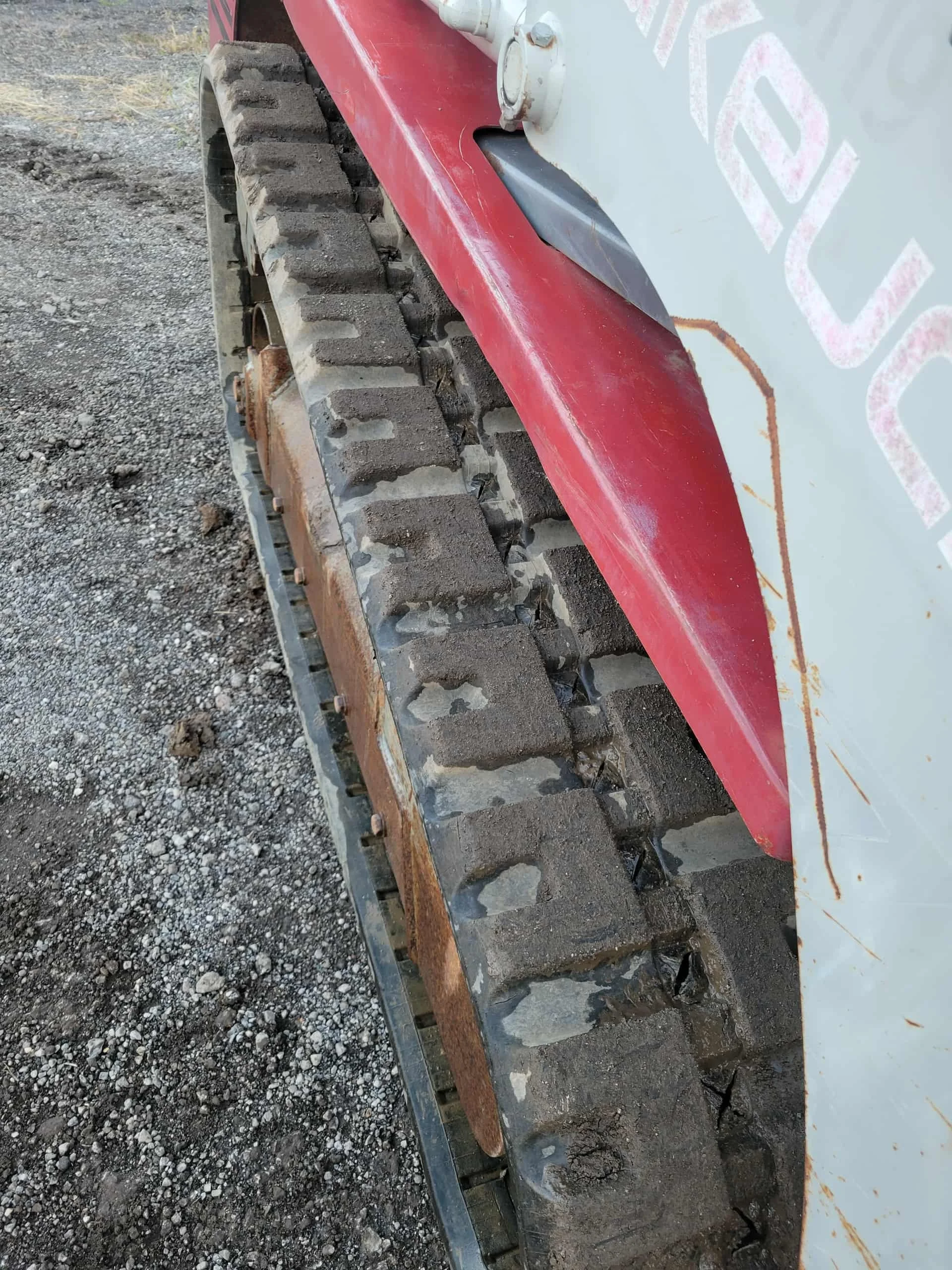 2010 Takeuchi TL130 Skidsteer Package Deal 4 2010 Takeuchi TL130 Skidsteer Package Deal - view 4