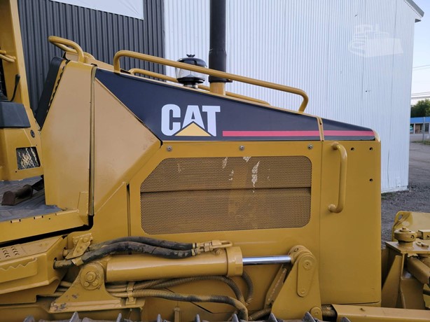 2006 CATERPILLAR D3G XL 3 2006 Caterpillar D3G XL - equipment view 5
